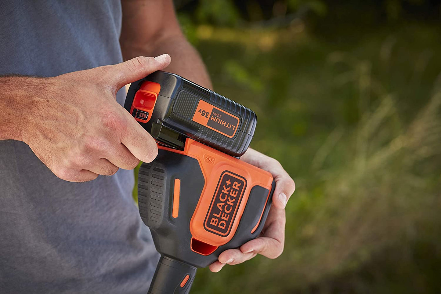 BLACK+DECKER BCSTA536L1 Akku Rasentrimmer Kantenschneider kabellos Bürstenlos 36V 2,5Ah