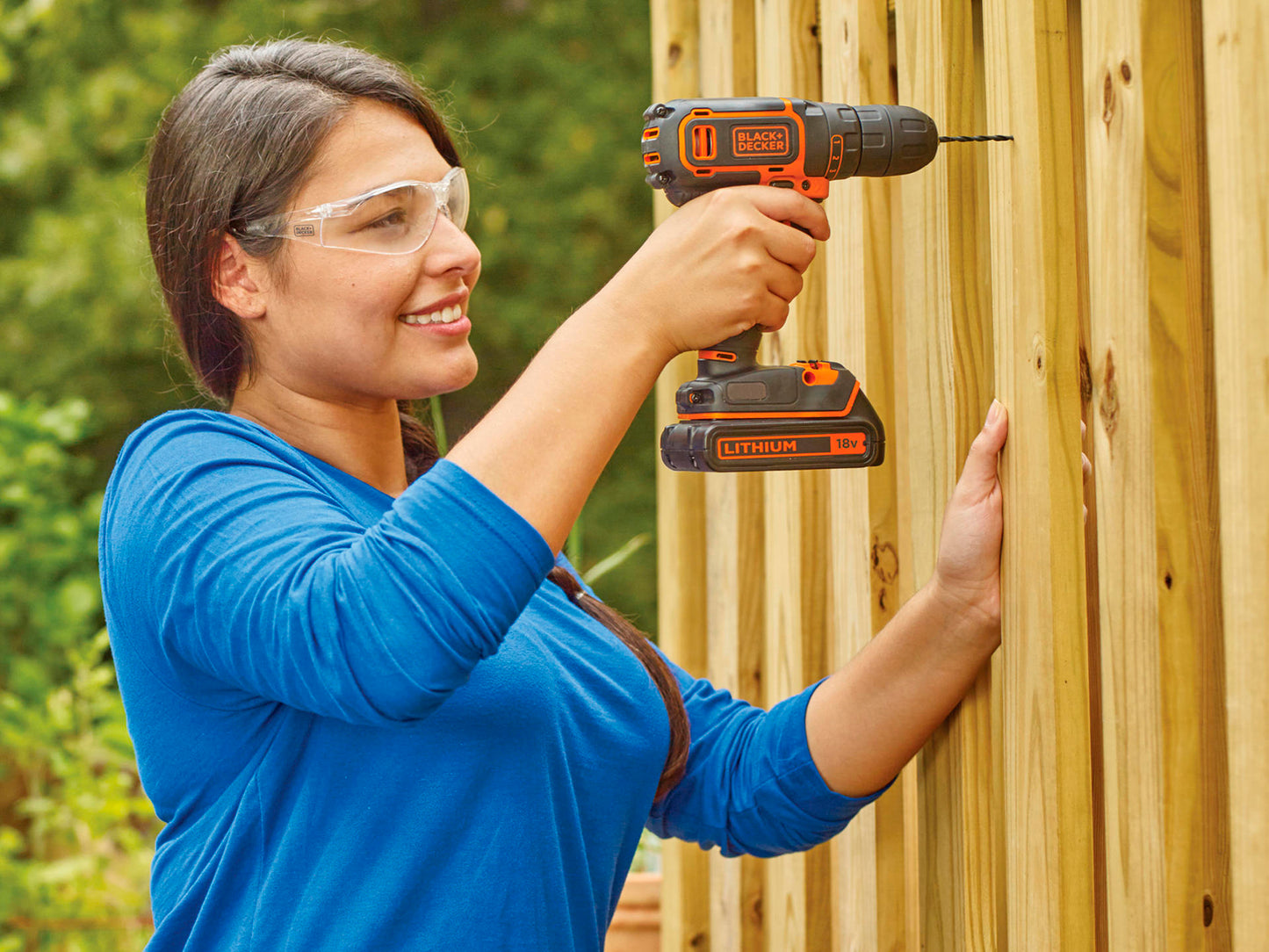 BLACK+DECKER BDCDC18 Akkuschrauber Bohrschrauber 18V 1.5Ah + Akku & Ladegerät