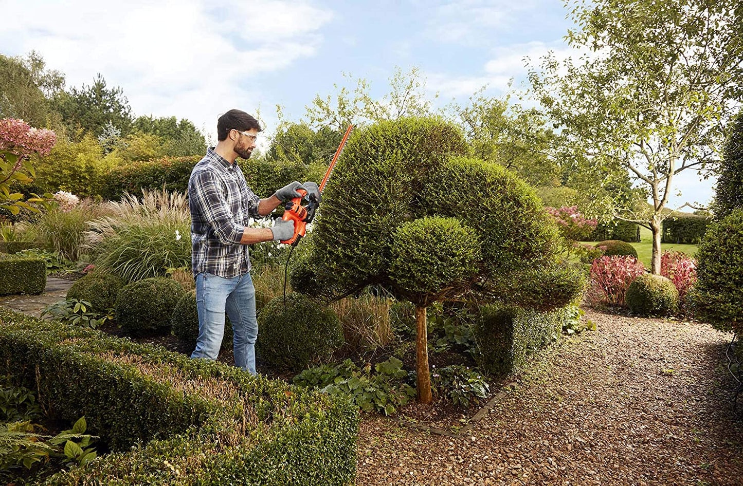 BLACK+DECKER BEHT251 Elektro Heckenschere 450W 50cm bis 18mm