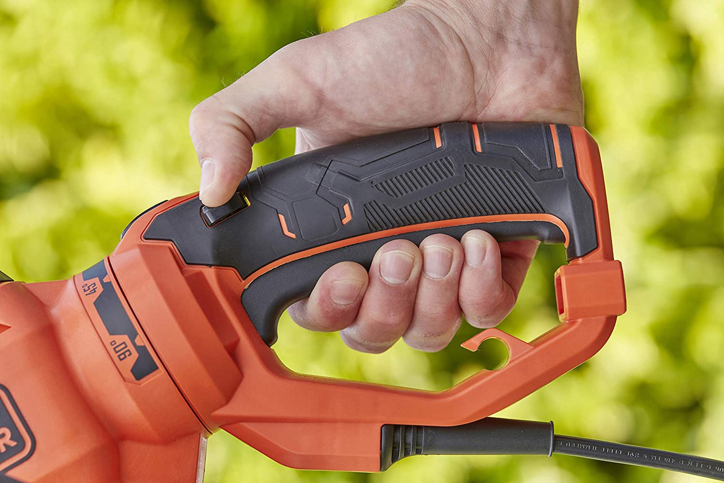 BLACK+DECKER BEHTS551 Elektro Heckenschere 650W 60cm bis 25 mm mit Schutzhülle