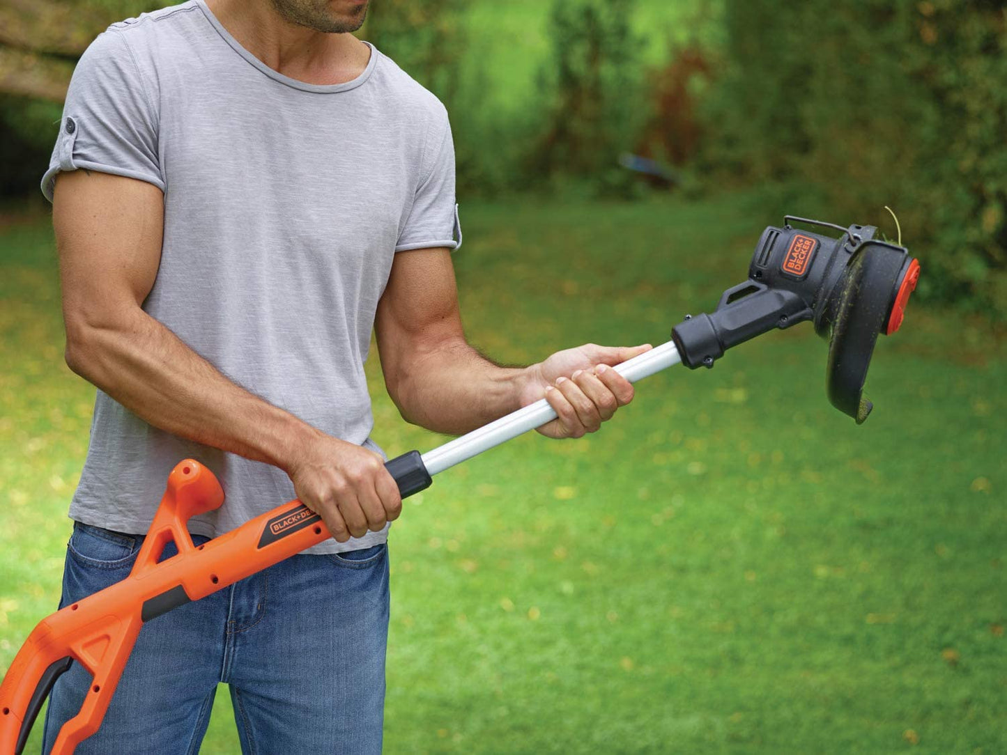 BLACK+DECKER ST182320 Akku Rasentrimmer Kantenschneider 18V 2Ah Teleskopstiel