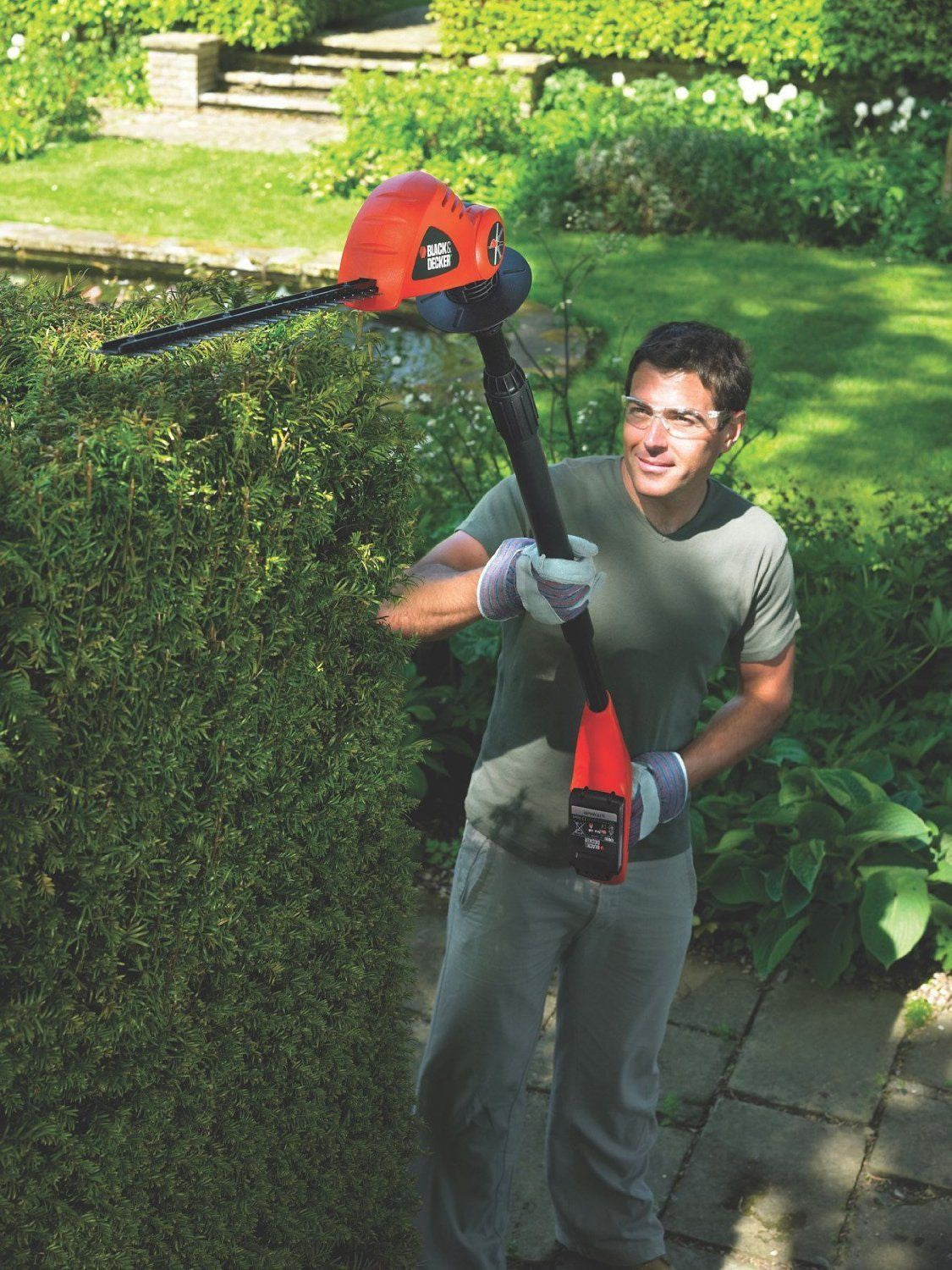 BLACK+DECKER GTC1843L20 Akku Stabheckenschere Heckenschere 43cm 18V mit Akku 2Ah