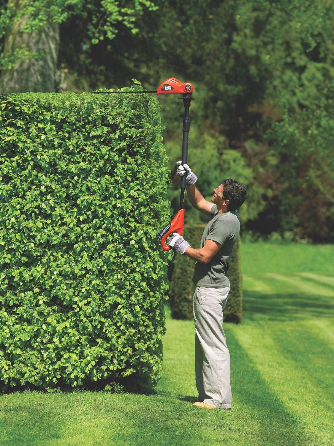 BLACK+DECKER GTC1843L20 Akku Stabheckenschere Heckenschere 43cm 18V mit Akku 2Ah