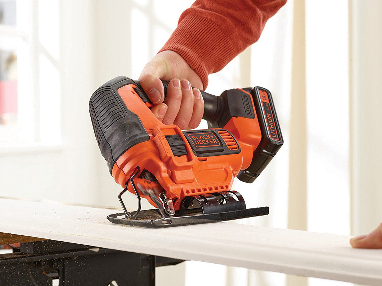 BLACK+DECKER BDCJS18 Pendelhub Stichsäge kabellos 18V, mit 1x Akku, Ladegerät