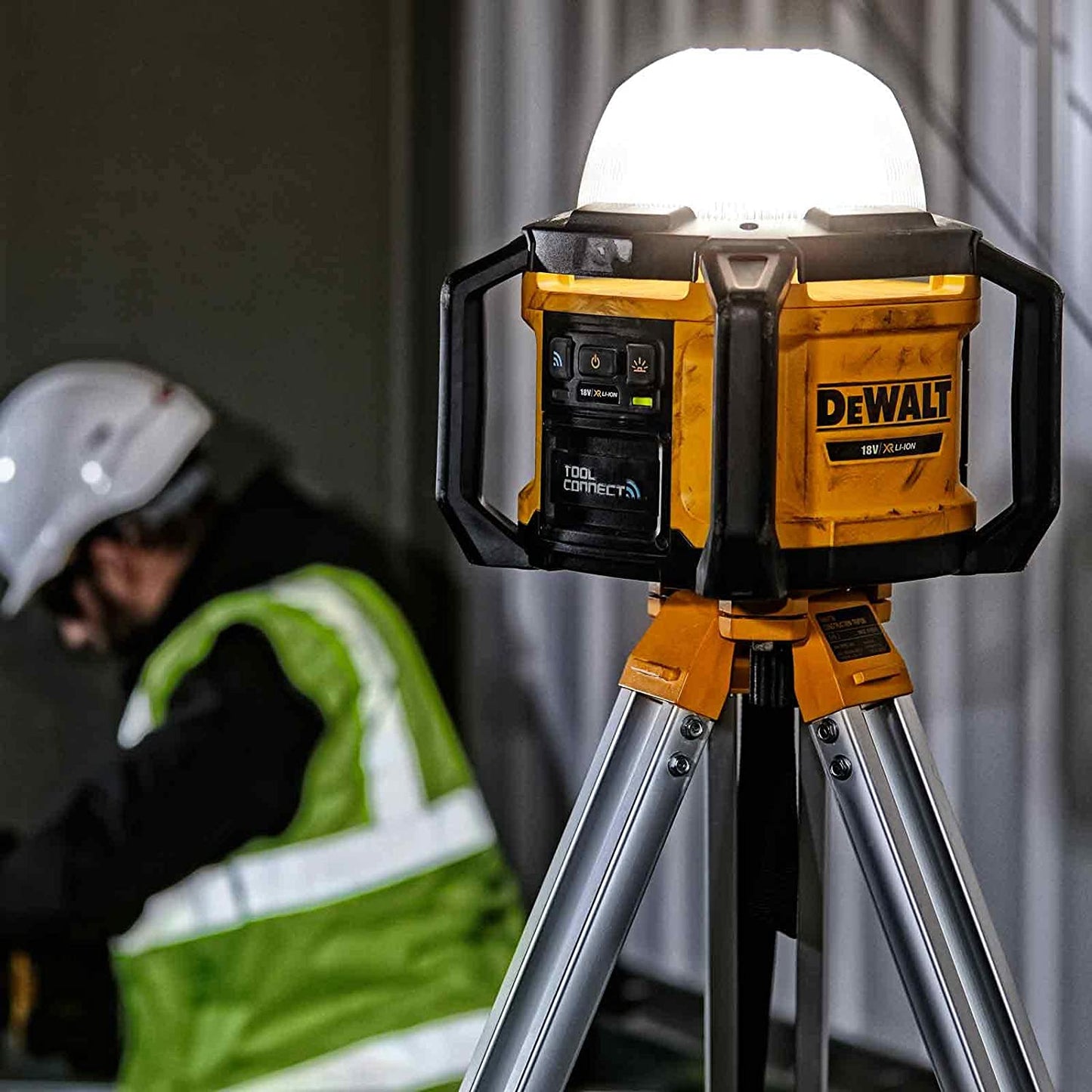 DeWALT DCL074 Akku LED Baustellen Strahler 18V mit 1.200 - 3.200 - 5.000 Lumen