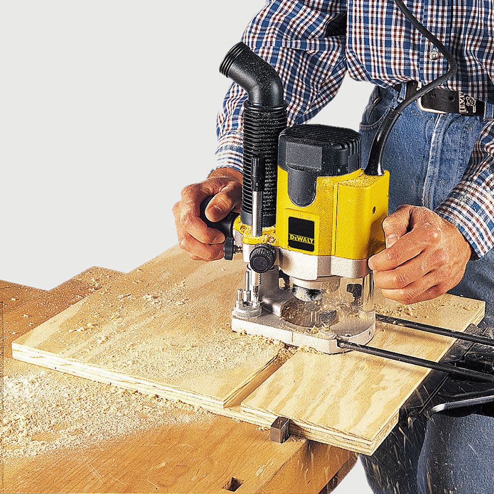 DeWALT DW621K Elektronik Oberfräse 1100W mit Koffer & Parallelanschlag