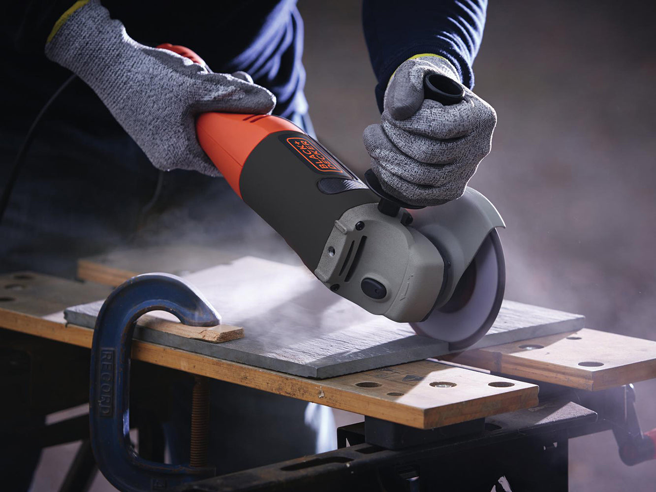 BLACK+DECKER KG1202 Winkelschleifer Trennschleifer 1200W Ø 125 mm Sanftanlauf